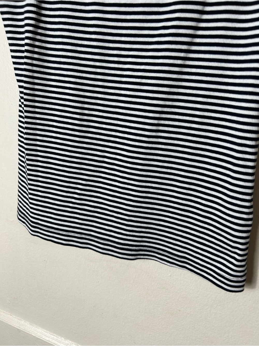 & Other stories black white striped rib knit basic tank top womens M - Picture 4 of 7